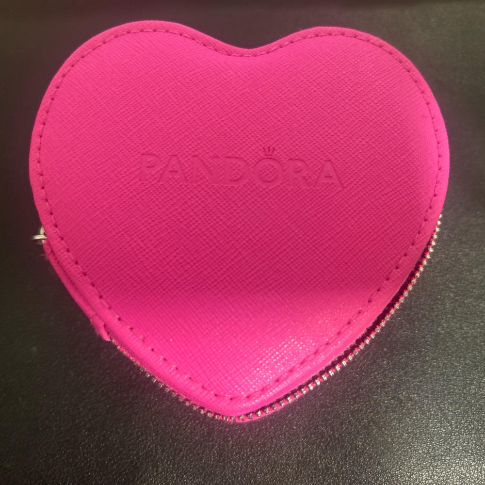 Pandora heart shaped jewellery box